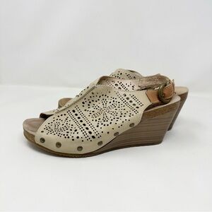Pikolinos Benissa Wedges Perforated Leather Shoe 9
